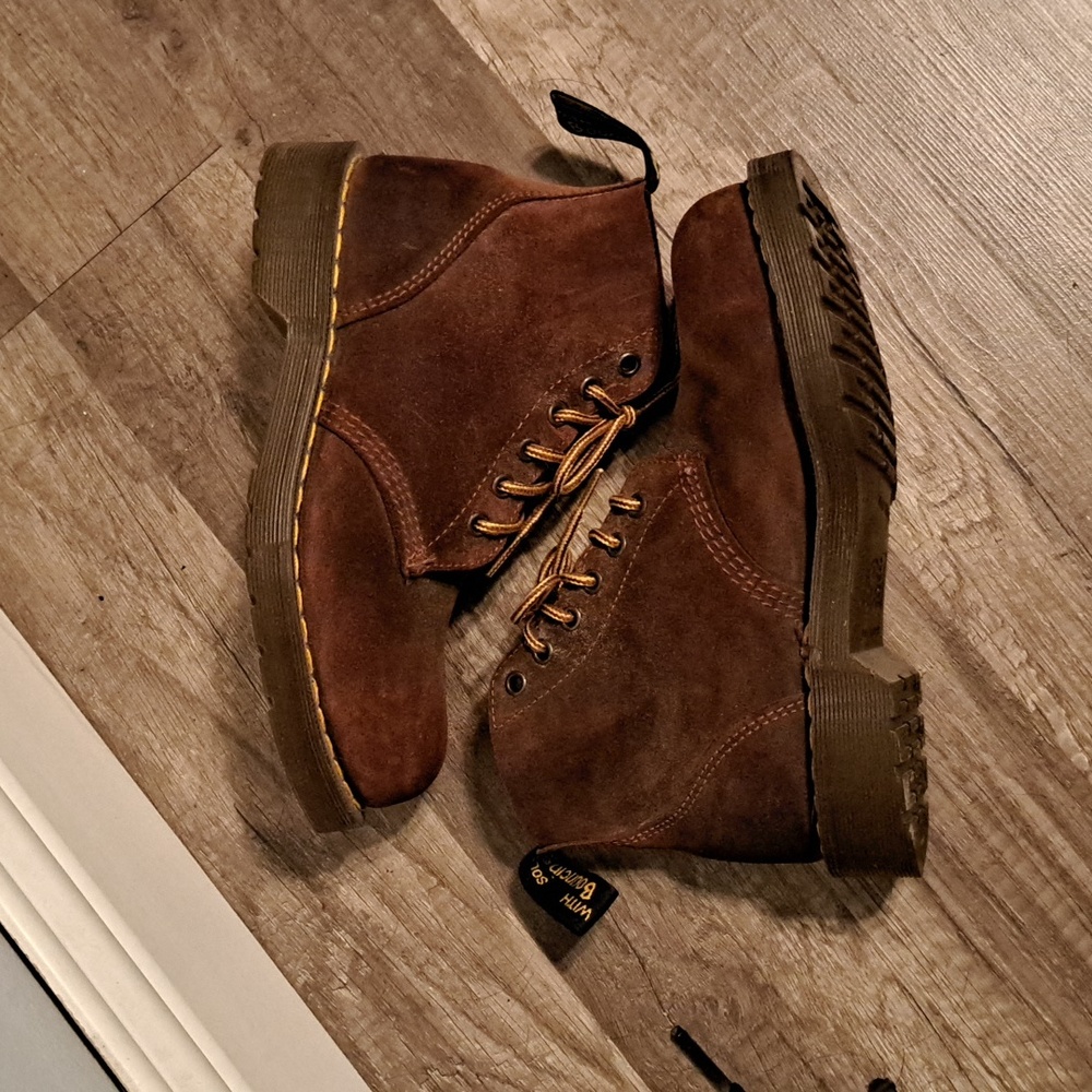 Vintage Dr. Martens Made In England - Picture 6 of 9